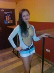 Hostesky dole bez